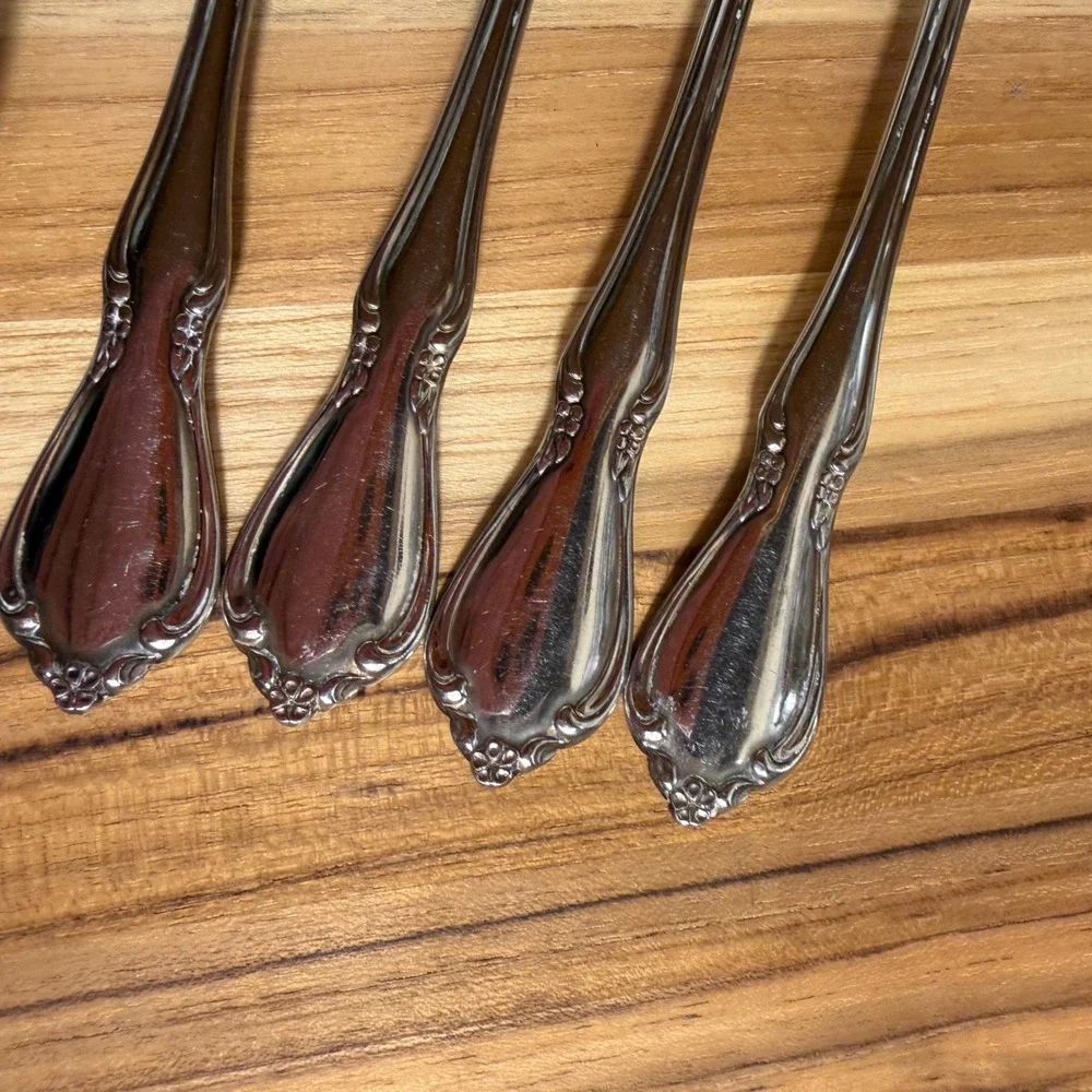 Oneida Chateau Deluxe Stainless Flatware 20 Piece Mixed Lot Serving Pieces